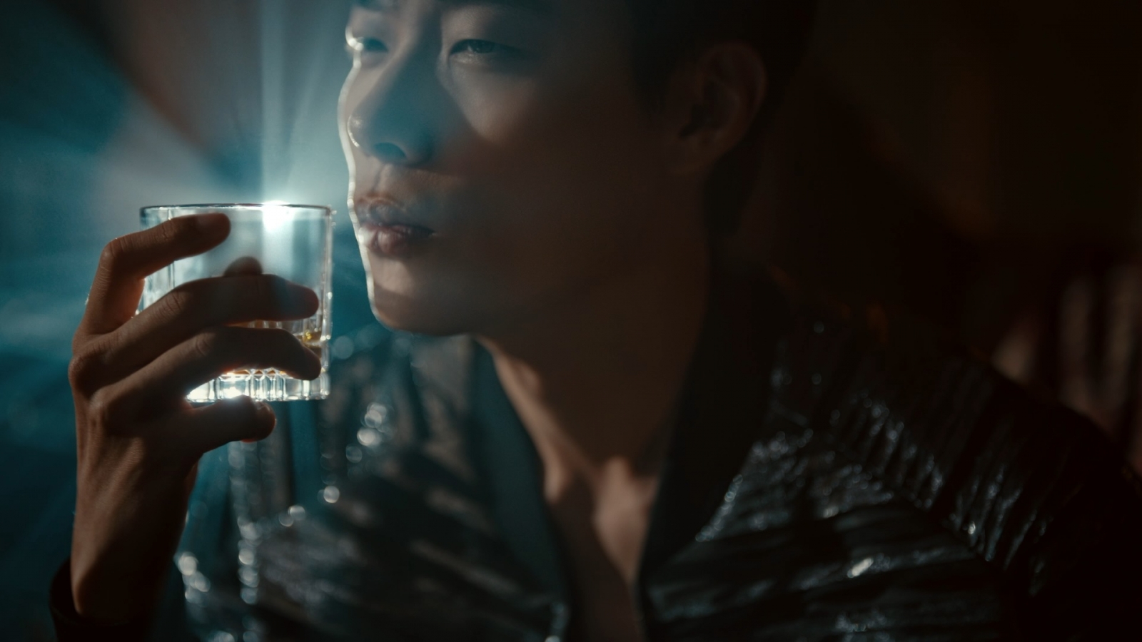Windsor W by Windsor X 류준열 My W Playlist